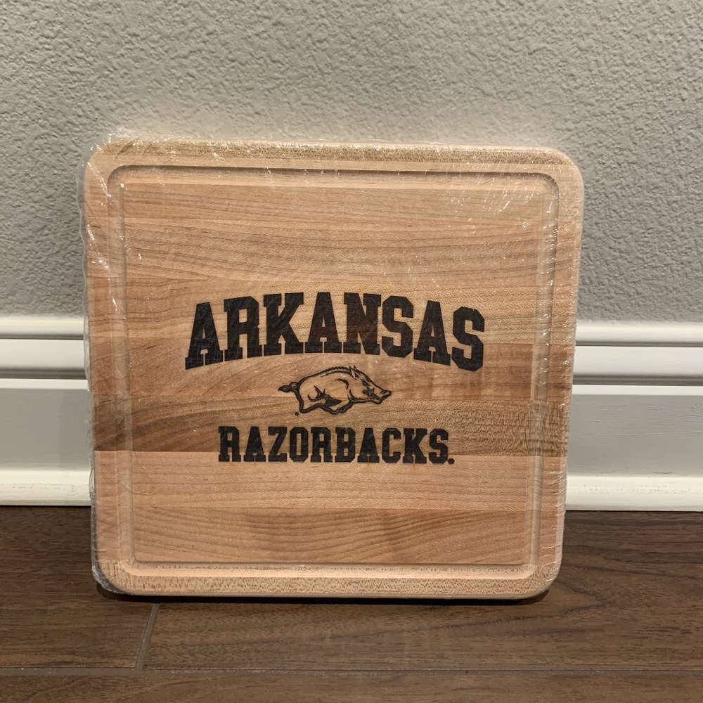 Longaberger Arkansas Razorback Cutting Board